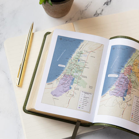 Holman Bible: Compact Olive LeatherTouch