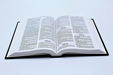 Broadman & Holman Bible: Pew Bible - Hardcover