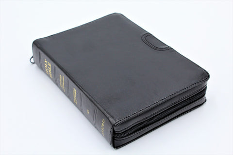The Old Scofield Study Bible: Pocket Edition (1917 Notes) (more options available)