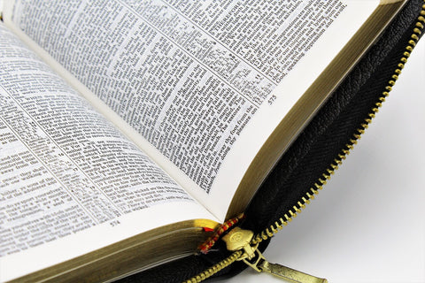Cambridge Bible: Pocket Reference Bible Black French Morocco Leather Zippered