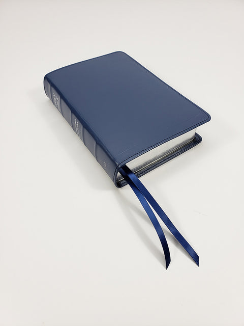 Church Bible Publishers: Compact Cameo Reference Bible Blue