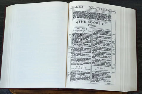 Facsimile 1611 King James Bible: Synthetic Leather Reference - Hardcover